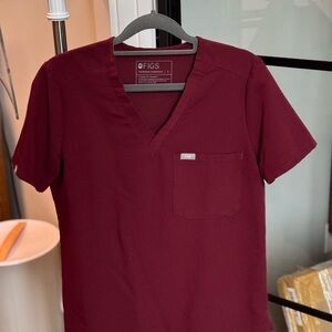 Women’s FIGS Catarina Burgundy  Scrub Top- Small